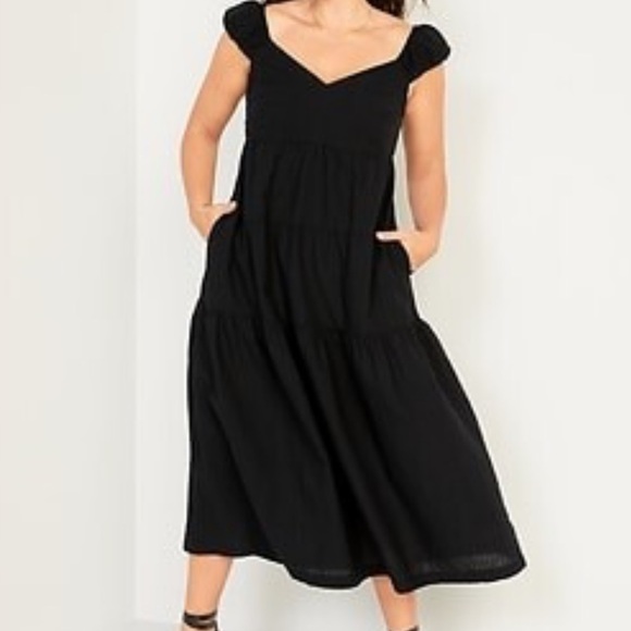 Old Navy Dresses & Skirts - Old Navy Fit & Flare Black Midi Dress Seersucker Tie Back Small